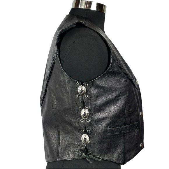 VINTAGE BLACK LEATHER VINTAGE CONCHO LACE UP SIDE BRAID WESTERN SNAP VEST HUDSON - Picture 8 of 14
